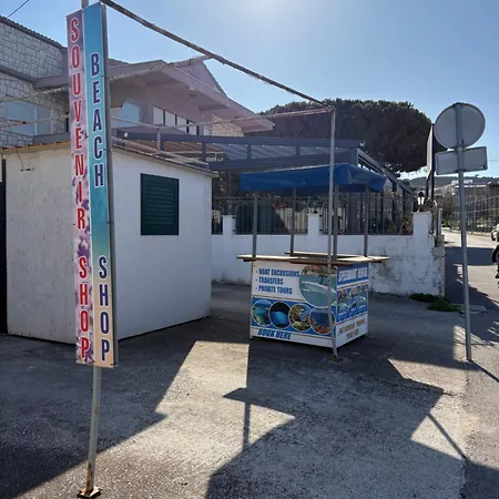Anchor Apartment