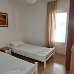 Anchor 3* Čelina