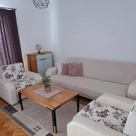 Anchor Guest house Celina